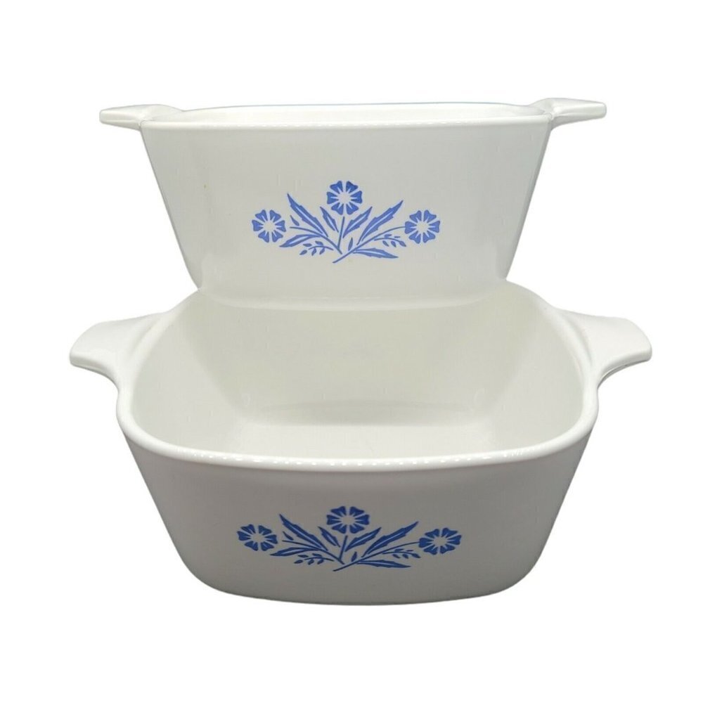 2 Corning Ware 22oz Petite Casserole Dishes P-43-B Blue Cornflower USA No Lids